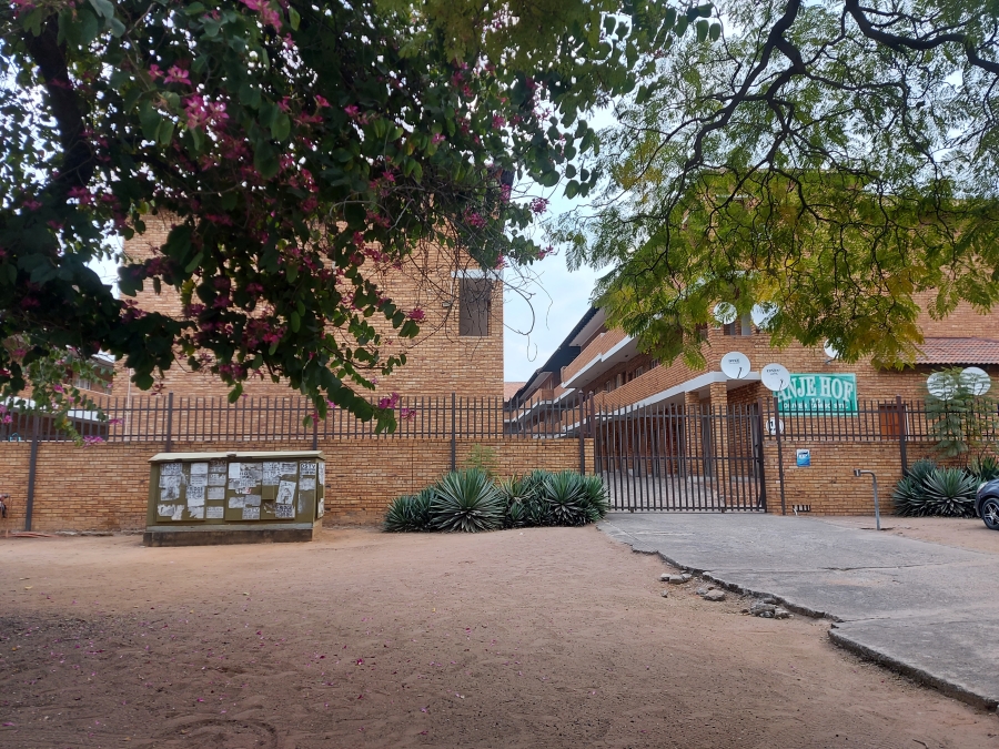 3 Bedroom Property for Sale in Rustenburg Central North West